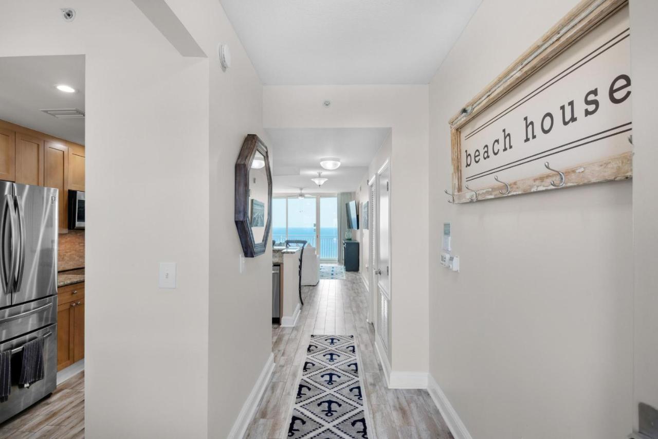 Aqua 2103 Holiday home